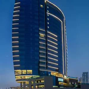 Radisson Blu Hotel, Canal View ***** Ντουμπάι