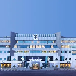 Leva And Suites, Opposite Downtown **** Ντουμπάι