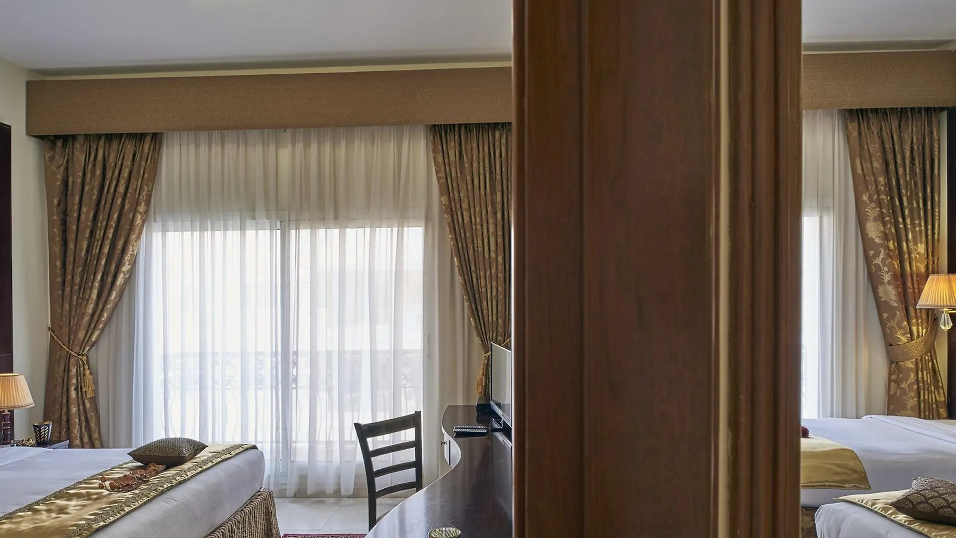 Aparthotel Arabian Dreams Hotel Apartments Dubai