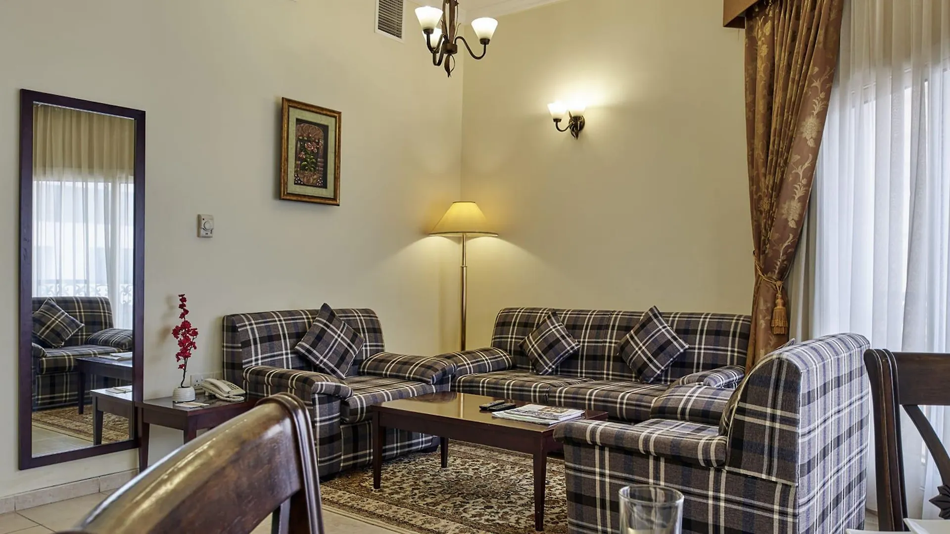 Arabian Dreams Hotel Apartments Dubai