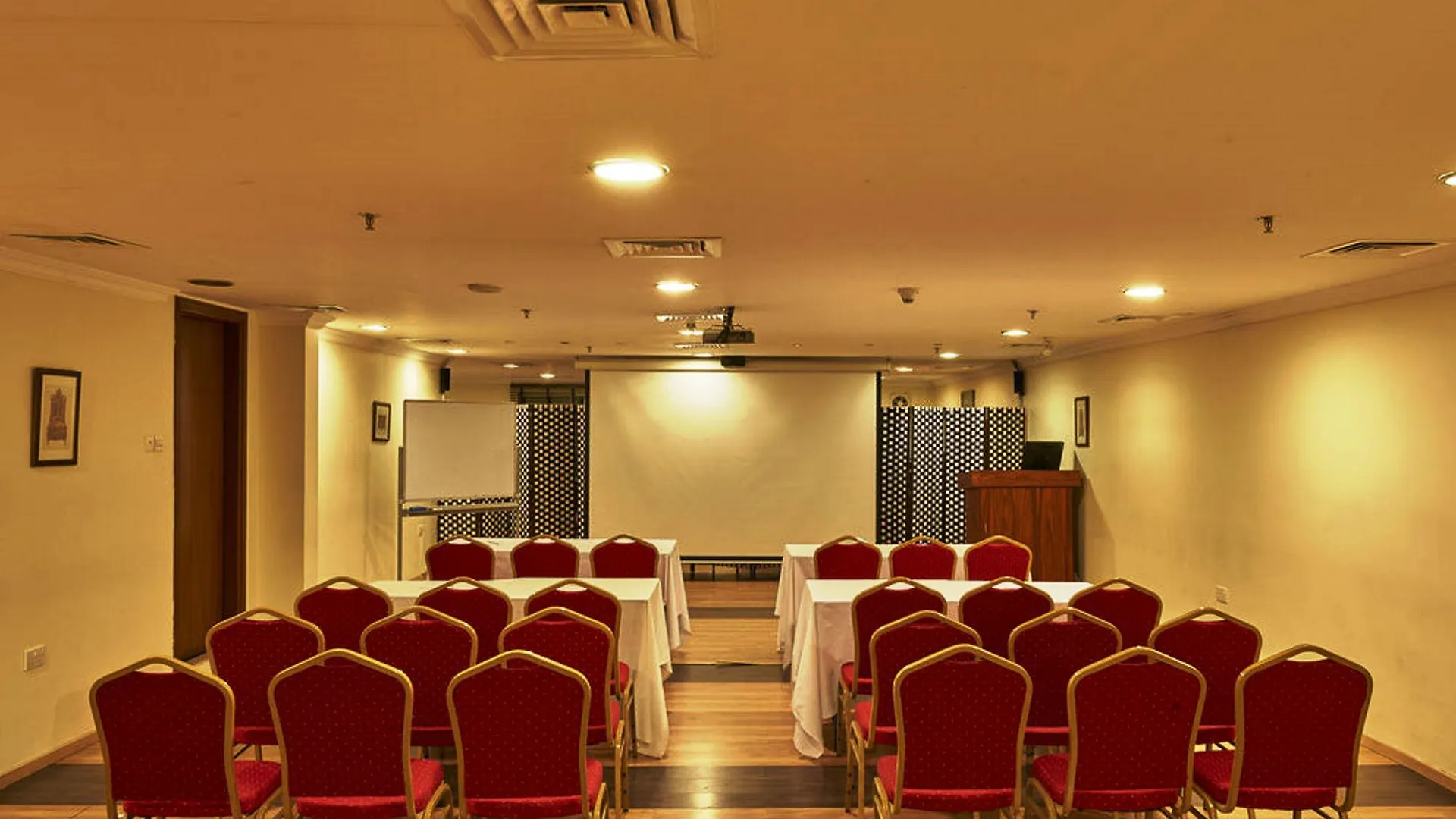 **** Aparthotel Arabian Dreams Hotel Apartments Dubai United Arab Emirates